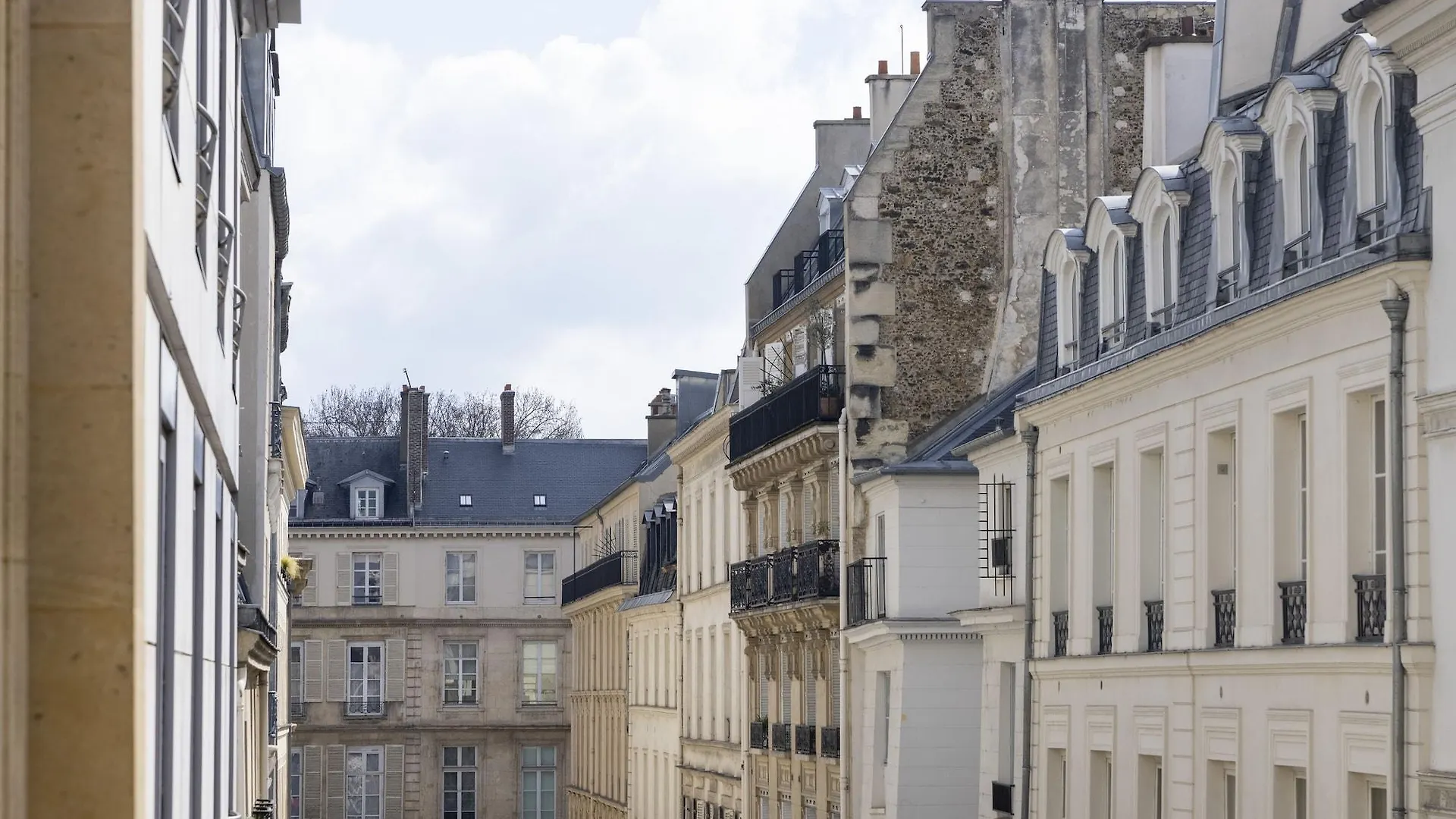 Hotel Bersolys Saint-Germain Paris